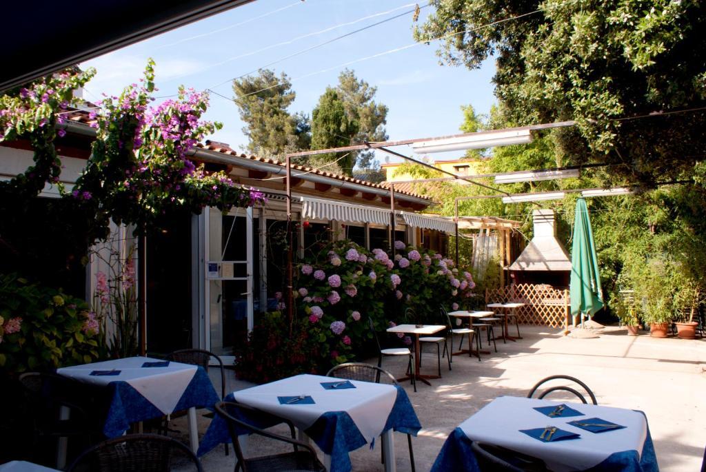 Pansion Ana Hotel Mali Losinj Exterior photo