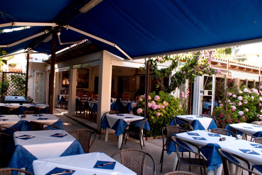 Pansion Ana Hotel Mali Losinj Exterior photo