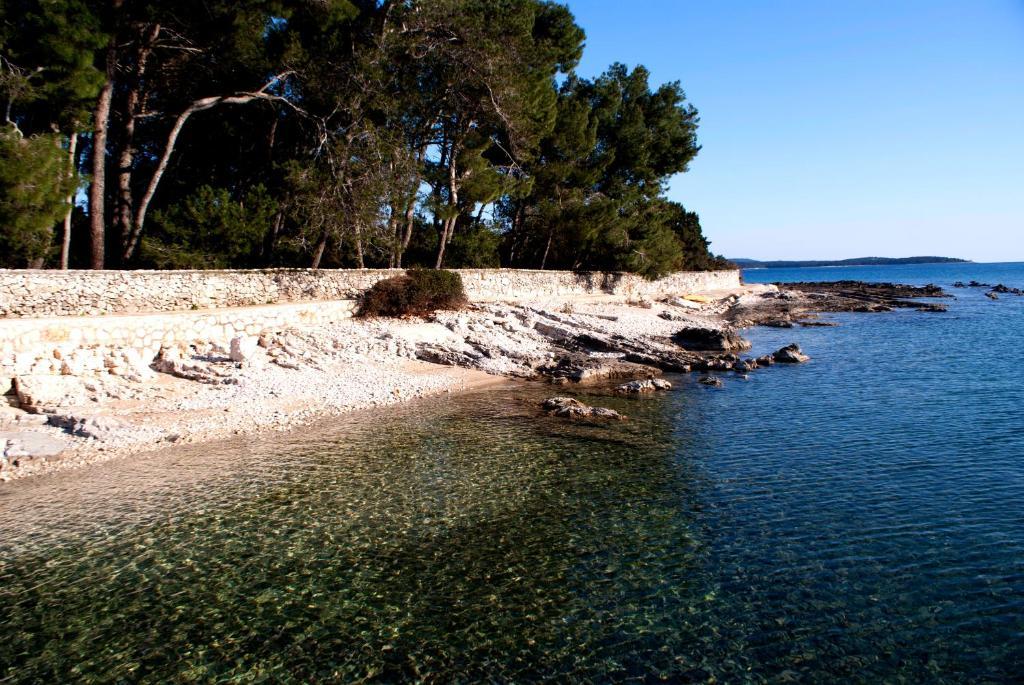 Pansion Ana Hotel Mali Losinj Exterior photo