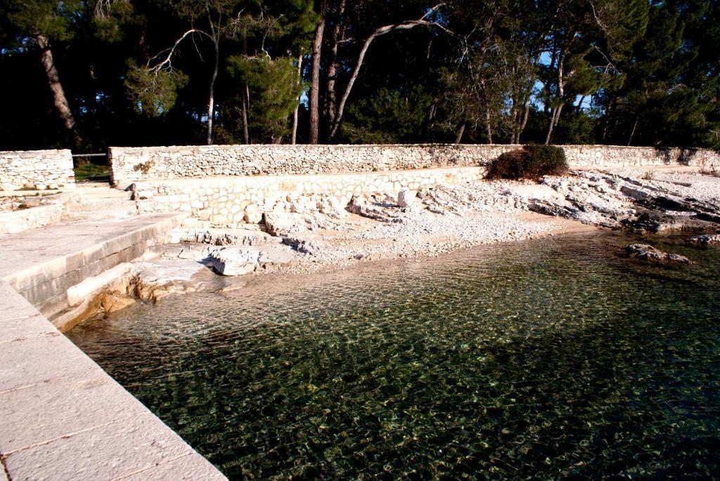 Pansion Ana Hotel Mali Losinj Exterior photo