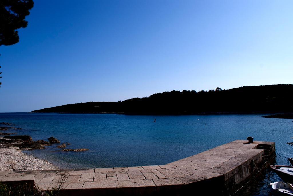 Pansion Ana Hotel Mali Losinj Exterior photo